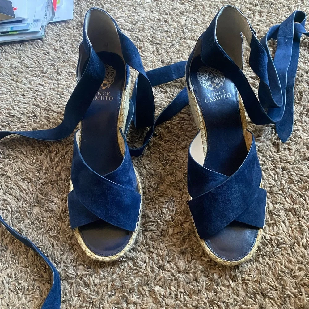 Lace up wedges! - Picture 1 of 2